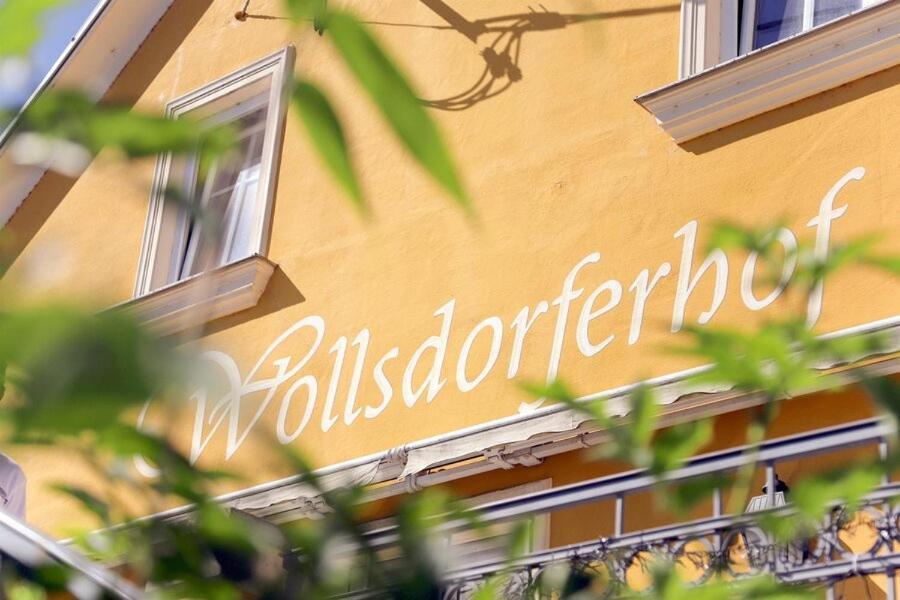 Wollsdorferhof 3*